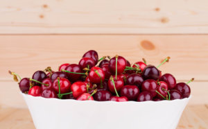 How to Select and Store Cherries