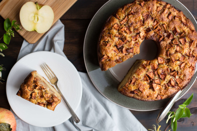 Jewish Apple Cake