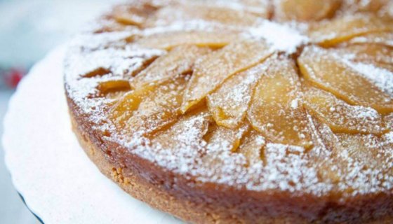 Sweet Apple Upside Down Cake