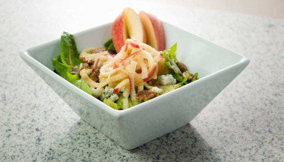 Simple Spiralized Apple and Blue Cheese Salad
