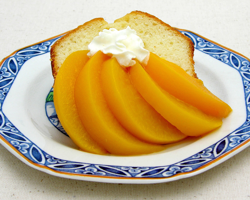 105 Peach Pound Cake 1