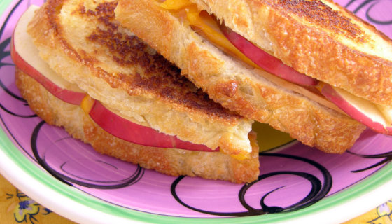 Grilled Cheese and Apple Sandwich