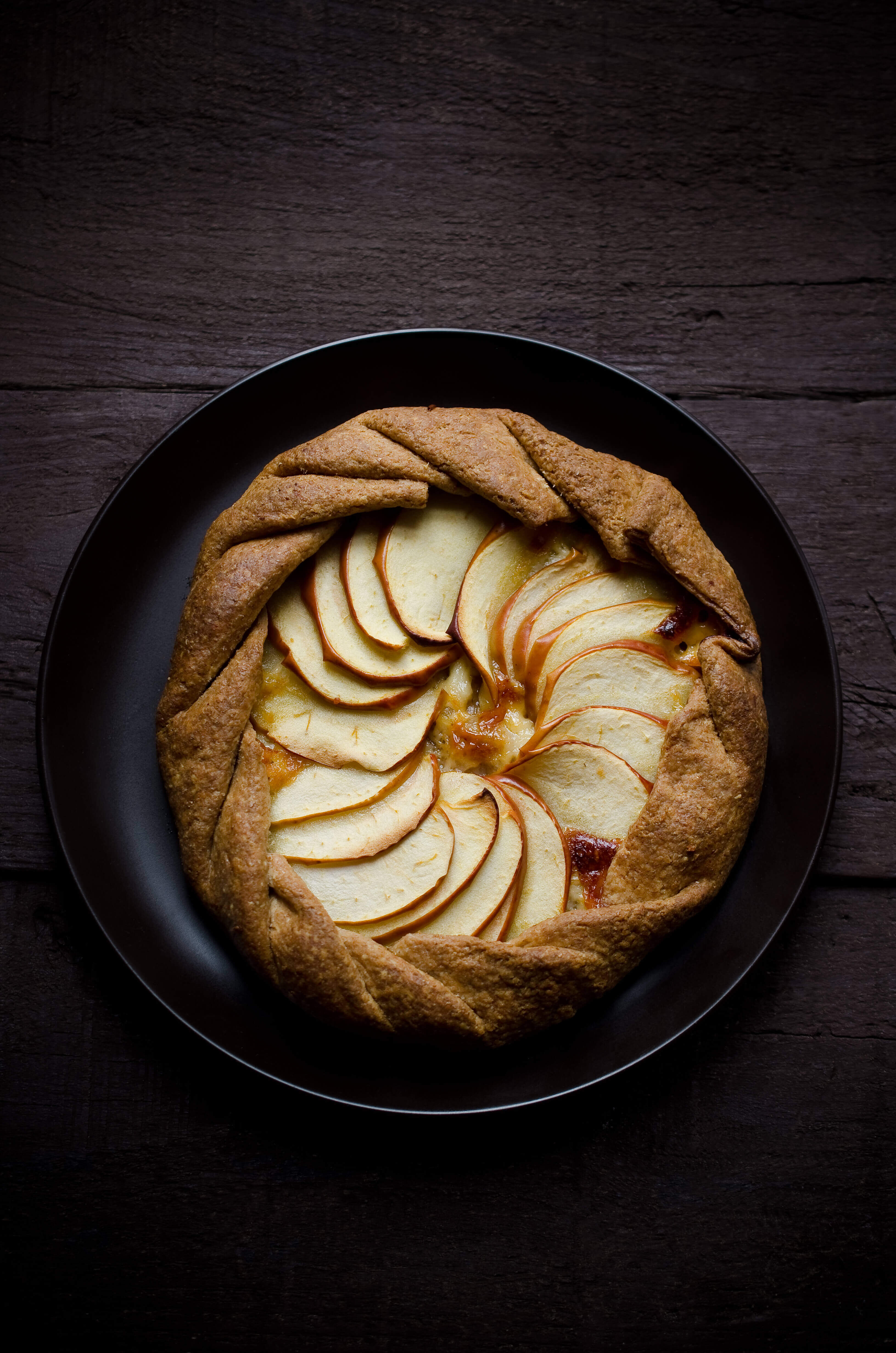 Apple, Cheddar & Onion Galette