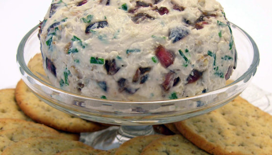 Blue Cheese and Cherry Cracker Spread