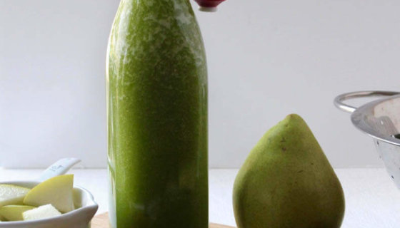 Pear, Citrus and Ginger Green Juice