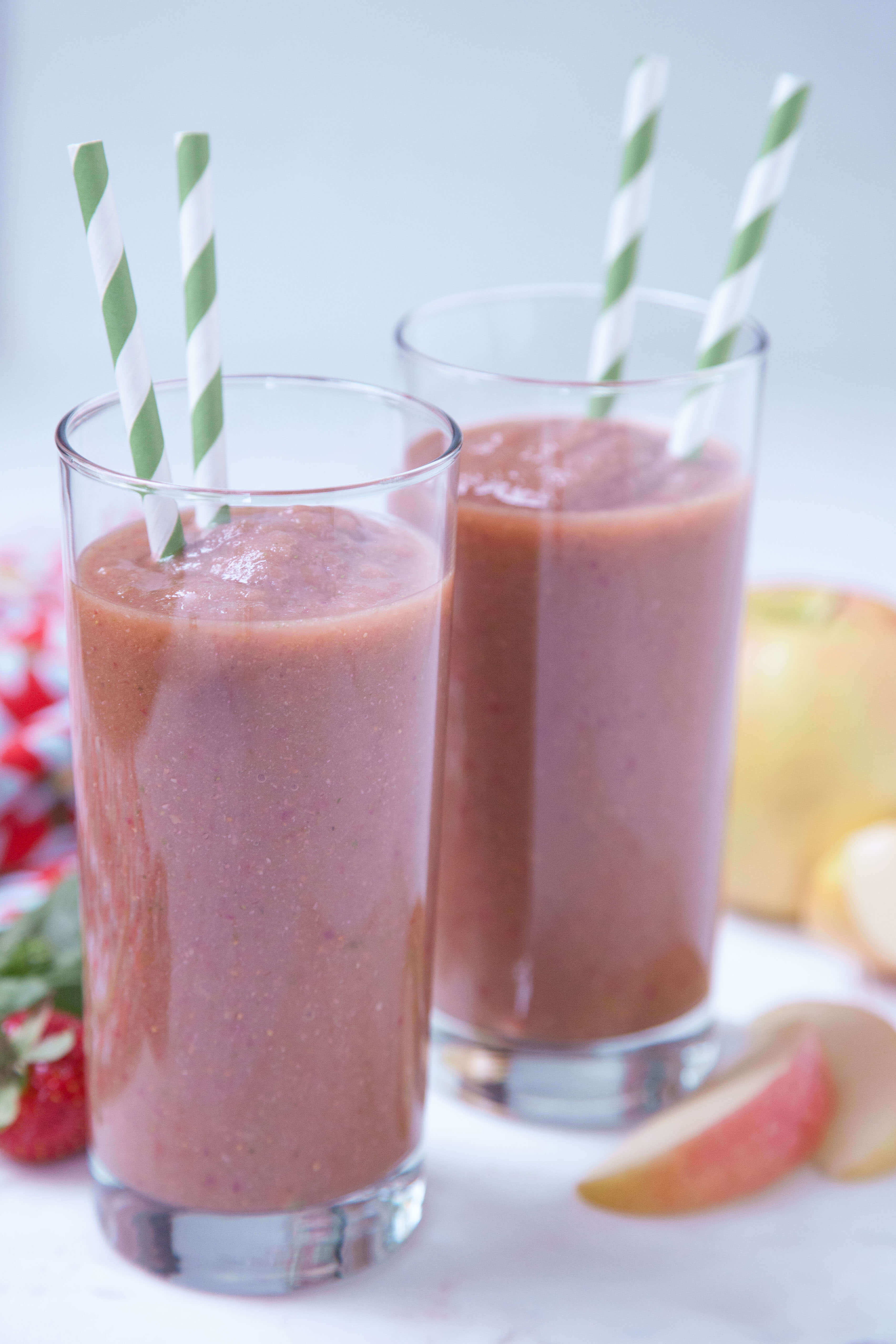 Tart Apple, Strawberry & Basil Hidden Greens Smoothie