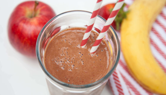 Dairy-Free Coco-Cacao Fruit Smoothie with Sweet Apples