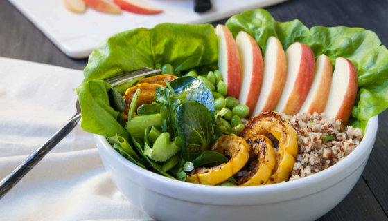 Pinata Apple, Grains & Greens Bowl