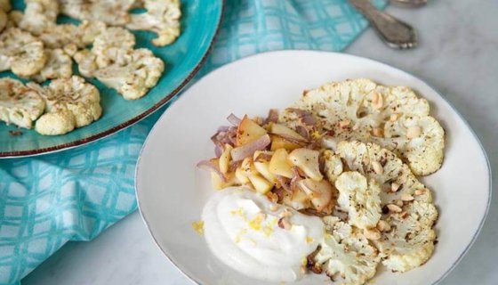 Cauliflower, Caramelized Apple & Red Onion