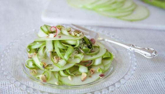 Apple Asparagus Radish Salad