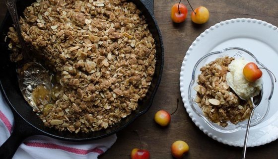 Rainier Cherry Crisp