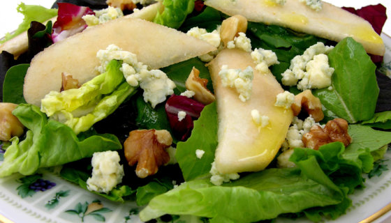 Pear, Blue Cheese, and Walnut Salad