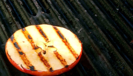 Easy Grilled Apples