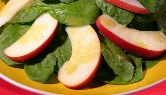 Spinach and Apple Salad