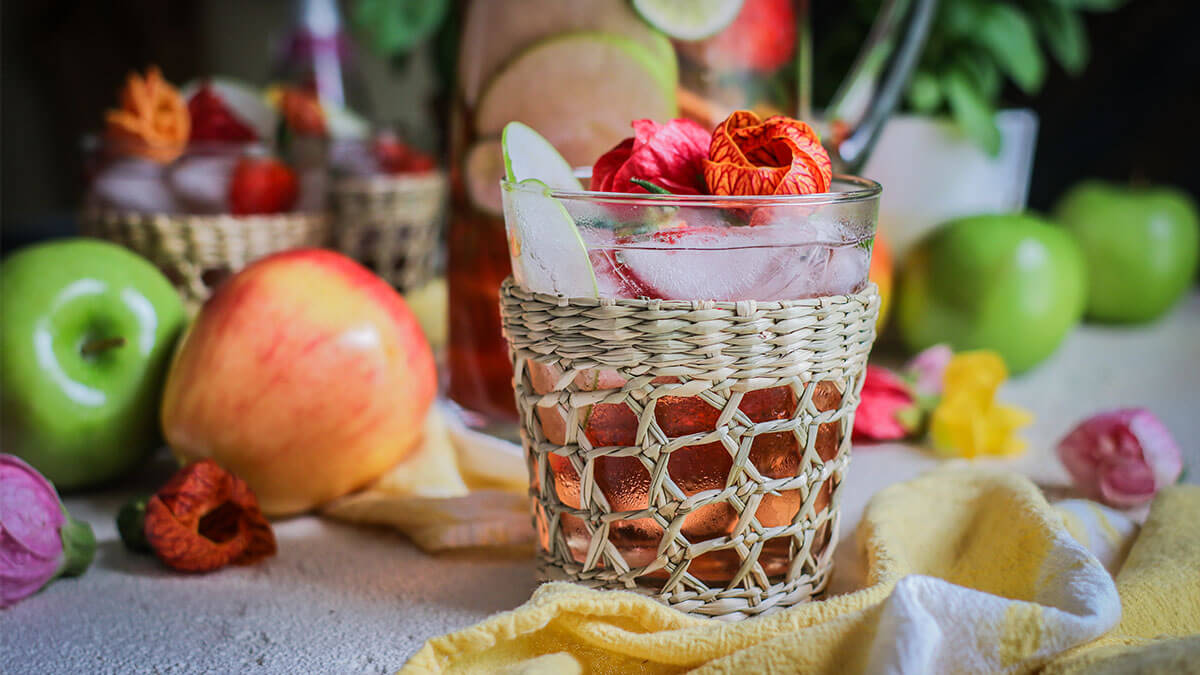 Apple & Berry Rosé Sangria