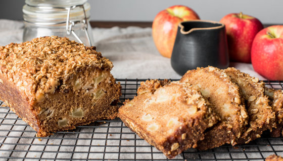 Vegan Apple Loaf with Walnut Crisp Topping