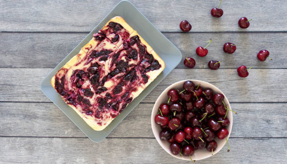 Cherry Cheesecake Bars