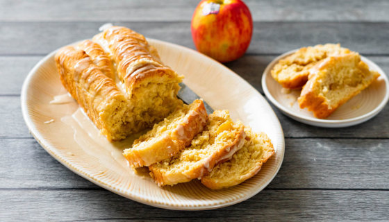 Best Ever Apple Bread