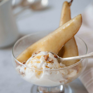 Warm amaretto pears