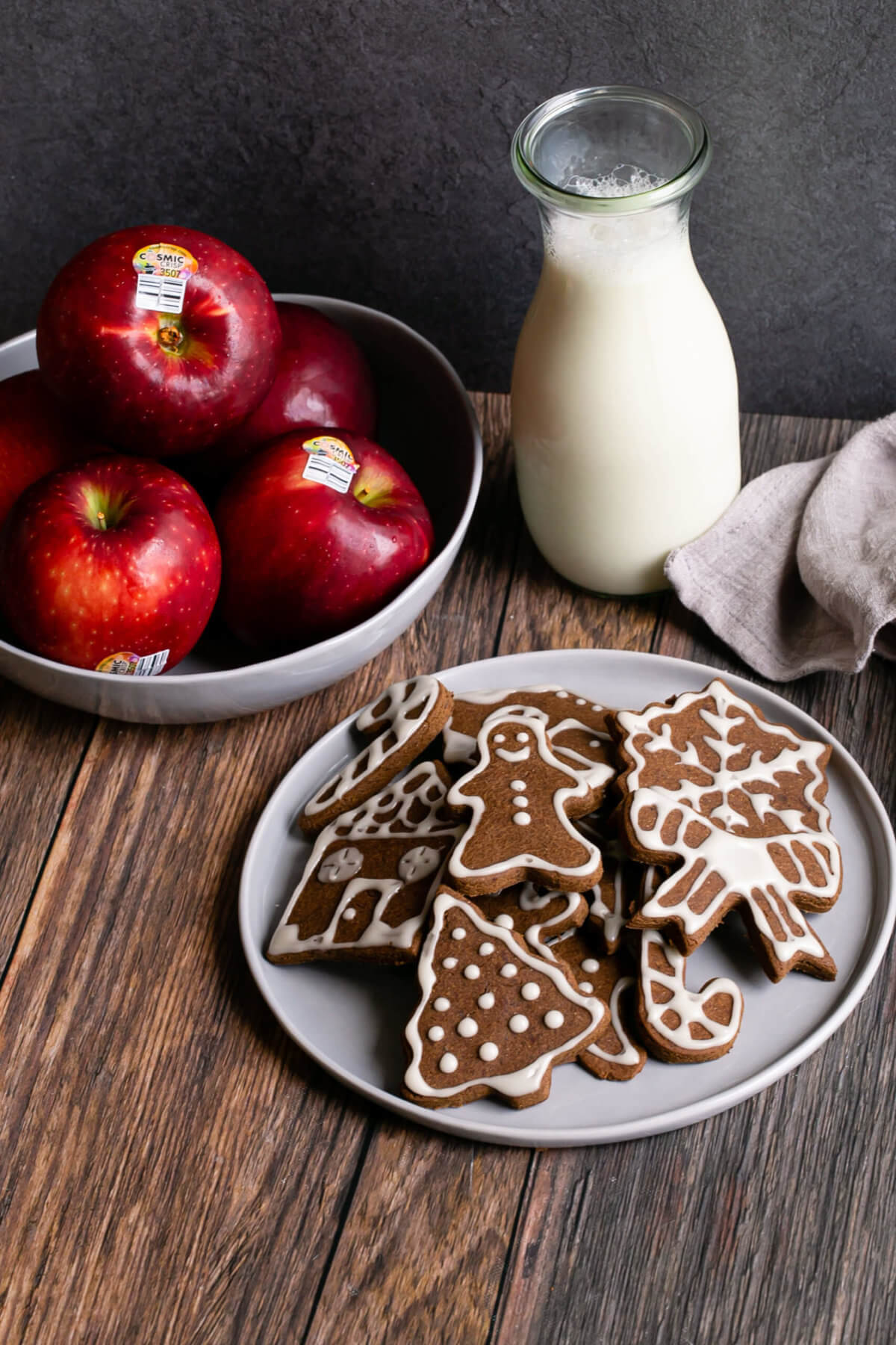 Gingerbread Apple Cookies 4